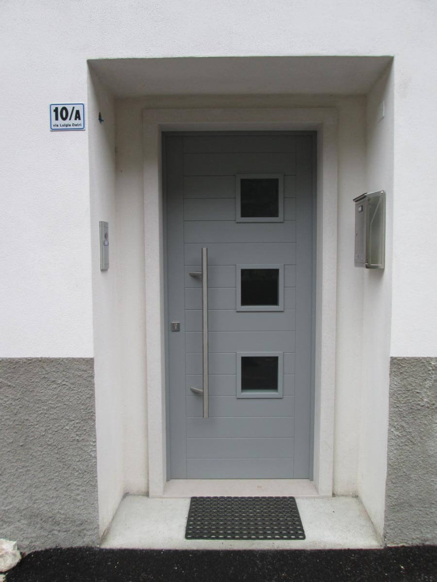 Portoncini ingresso Gazzini-17