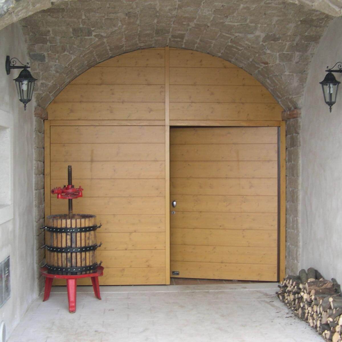 Portoni battenti in legno Gazzini-4