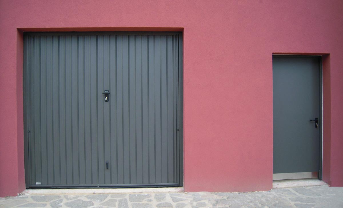 Portoni per garage basculanti Gazzini-4