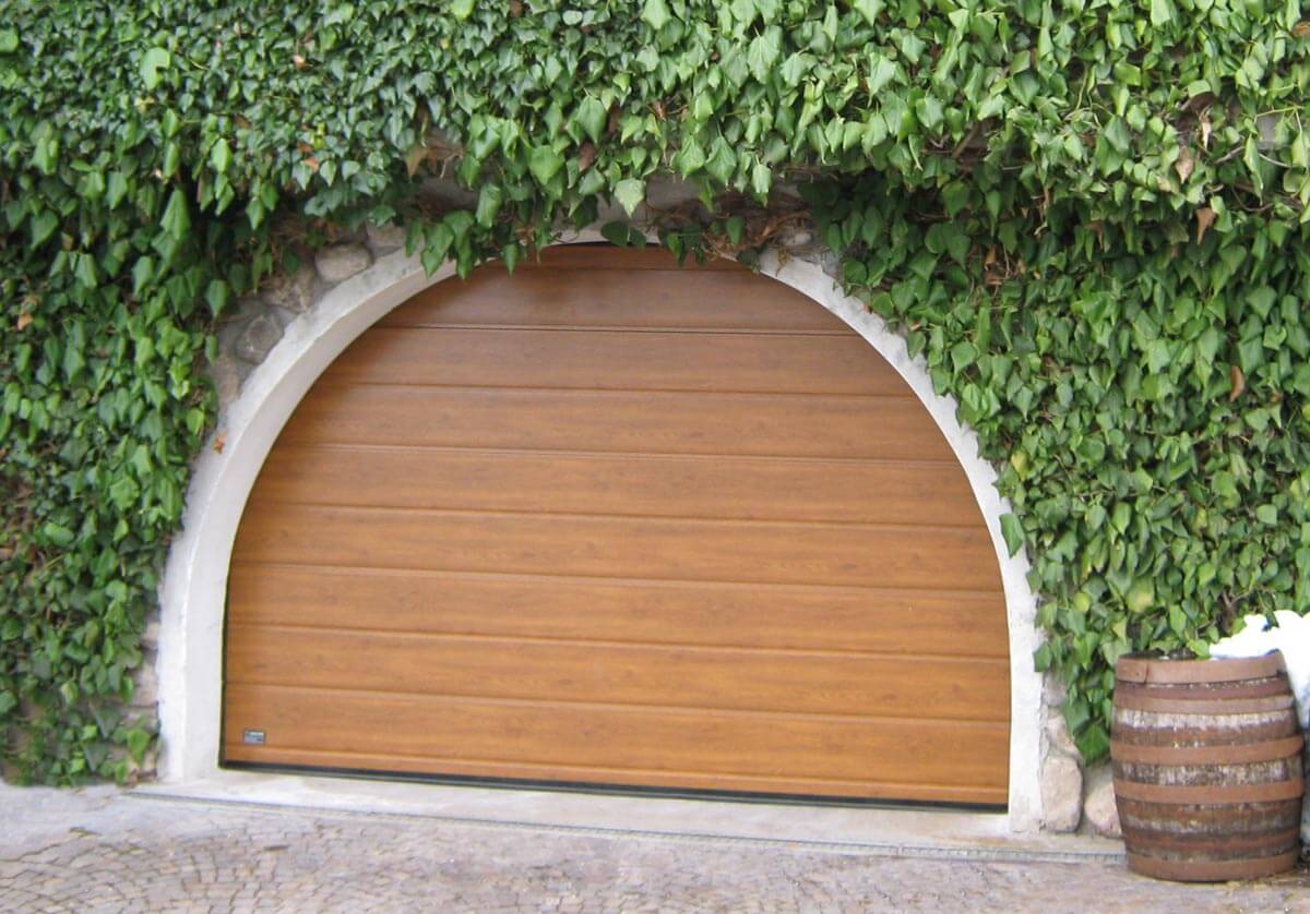 Portoni per garage sezionali Gazzini-1