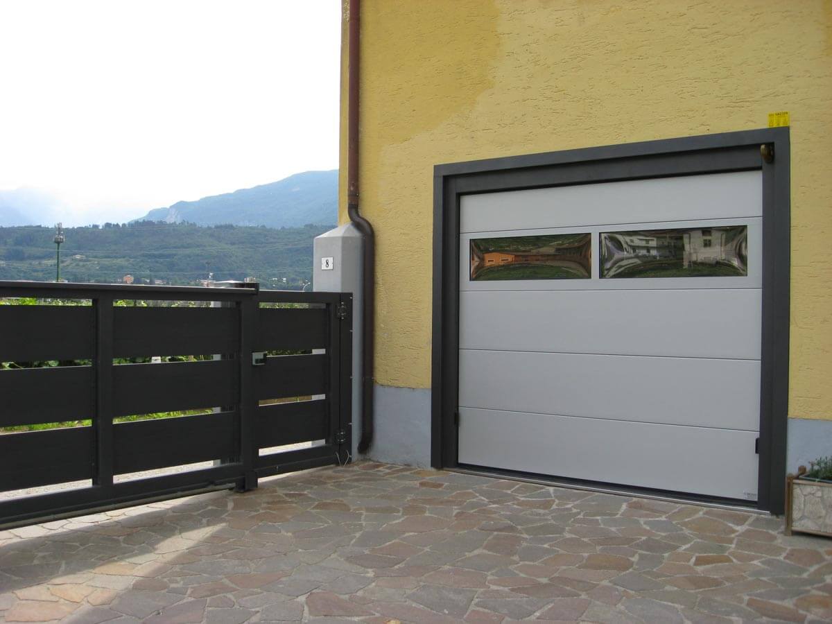 Portoni per garage sezionali Gazzini-2
