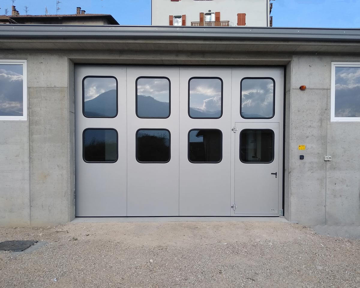 Portoni scorrevoli in acciaio Gazzini-16