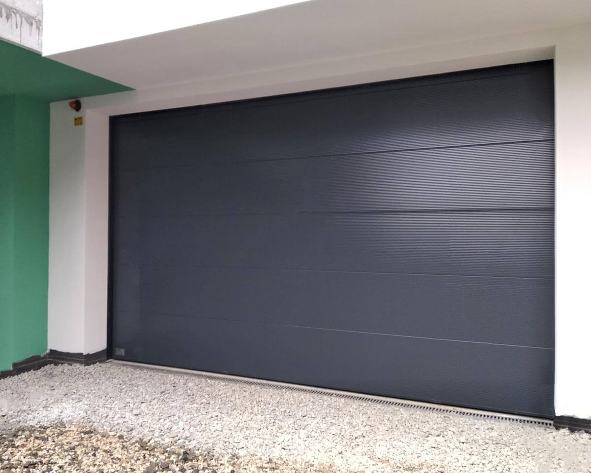 Portoni scorrevoli in acciaio Gazzini-19
