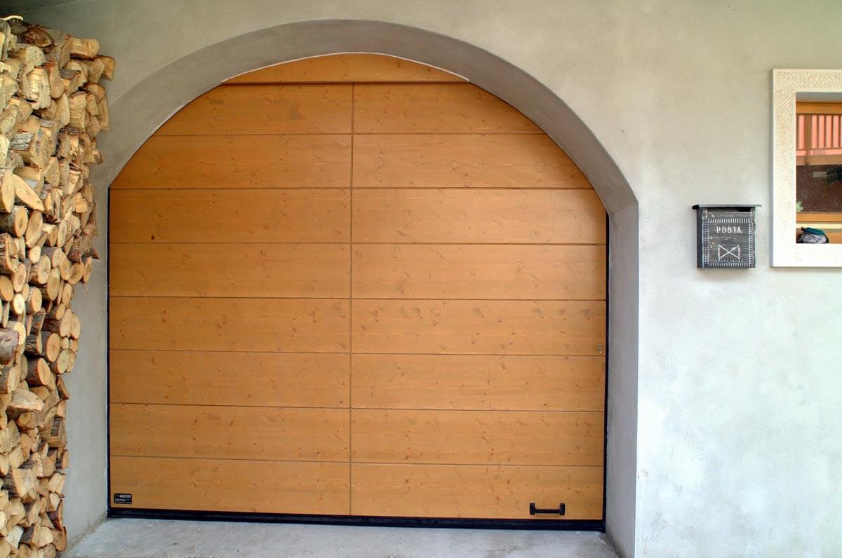 Portoni sezionali in legno Gazzini-11