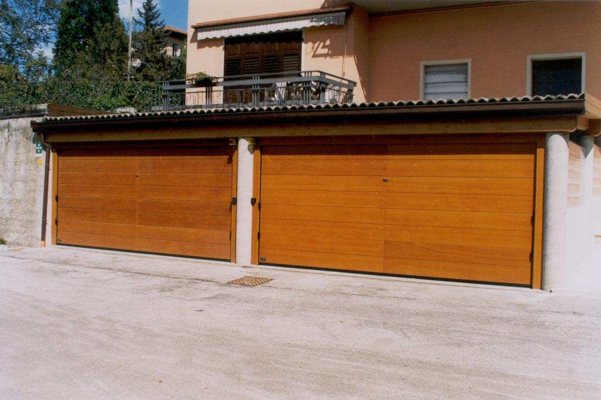 Portoni sezionali in legno Gazzini-14